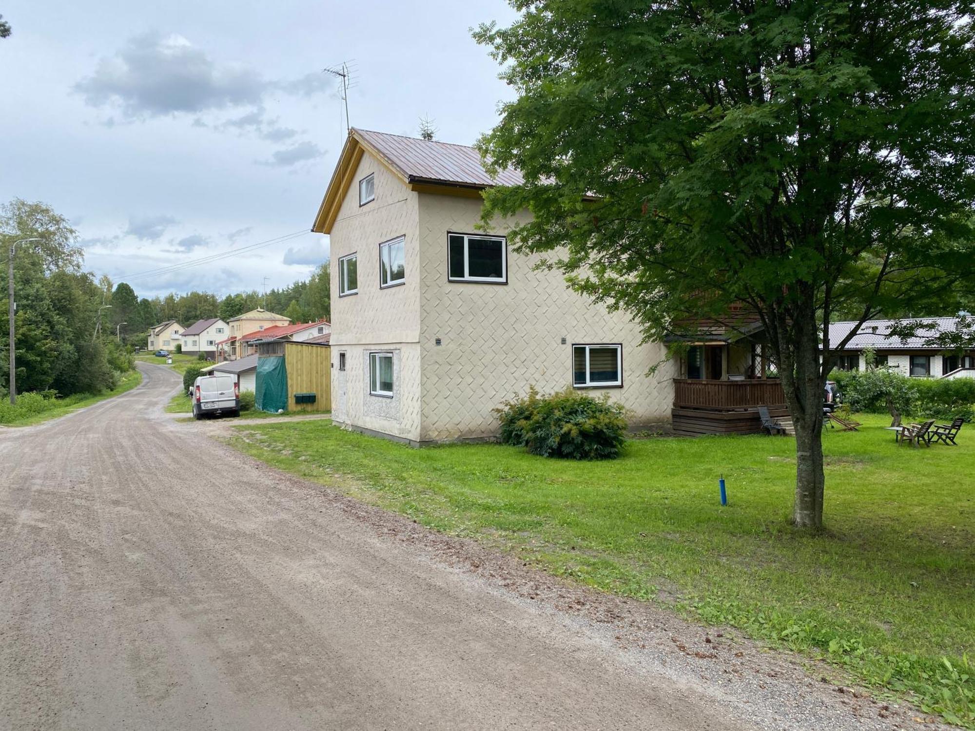 Maentyharju Keskus, Yksityishuoneita Keittioellae Tai Koko 88M2 Asuntoアパートメント エクステリア 写真