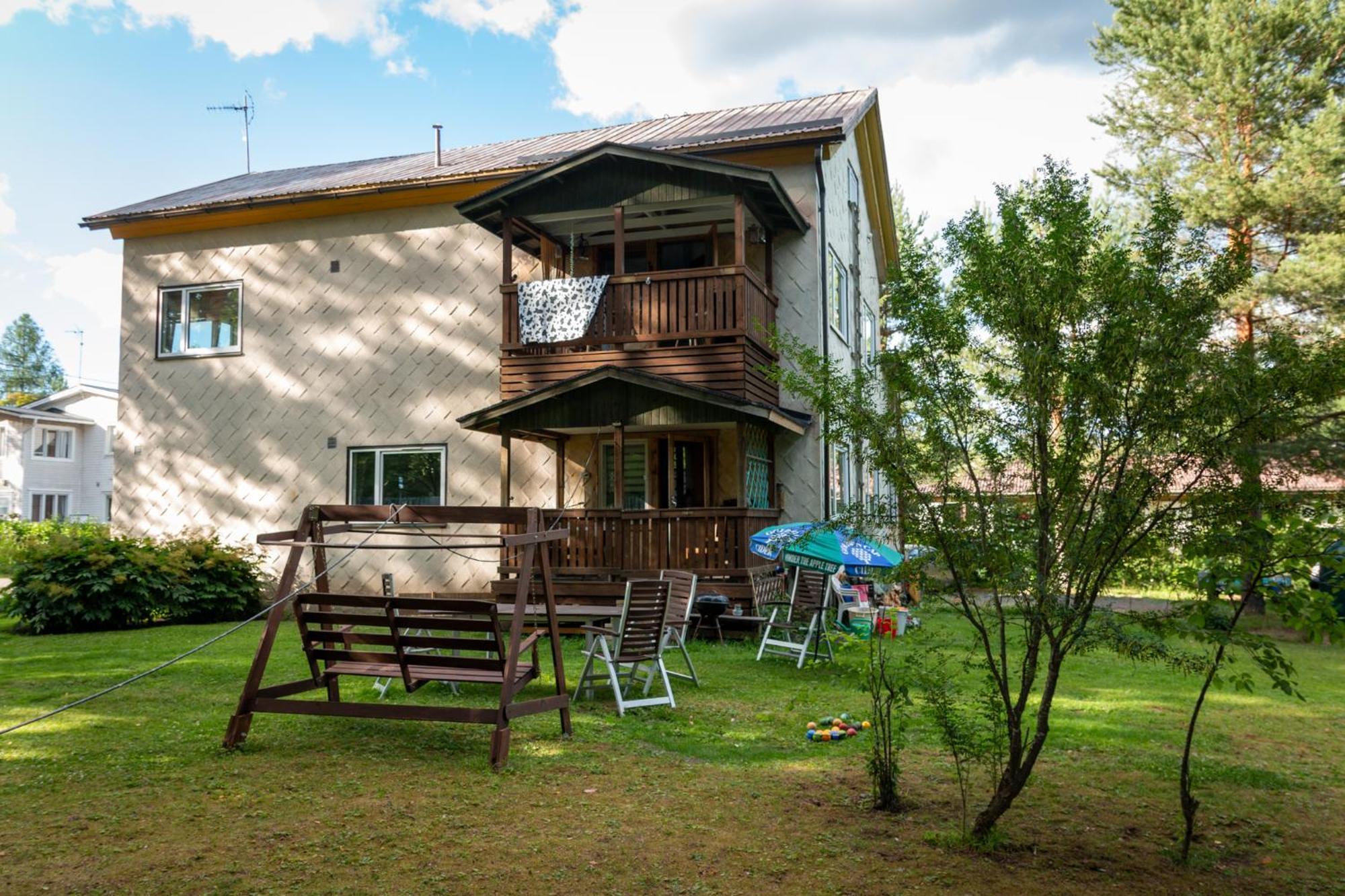 Maentyharju Keskus, Yksityishuoneita Keittioellae Tai Koko 88M2 Asuntoアパートメント エクステリア 写真